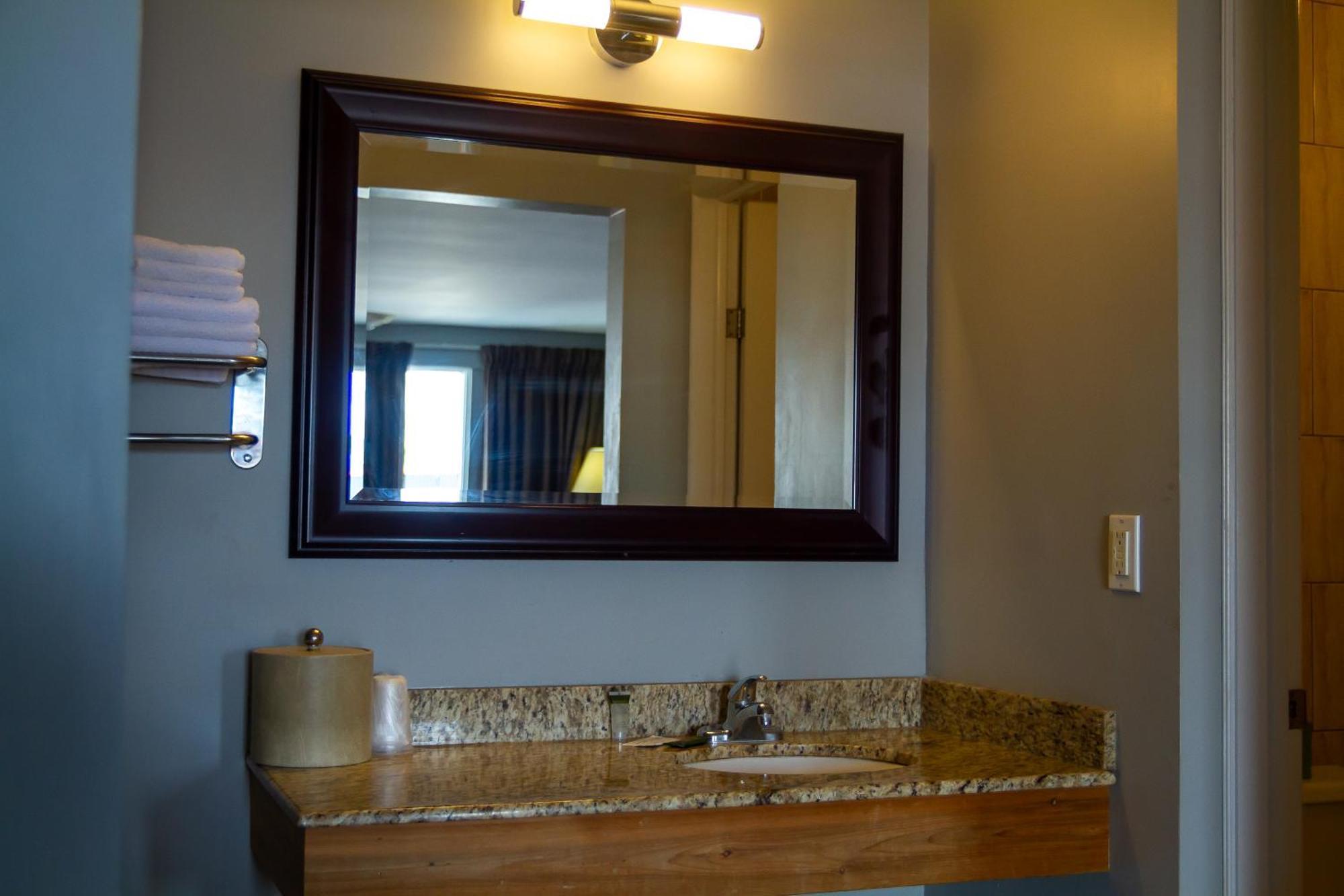 Saxony Motel Chatham-Kent Eksteriør billede